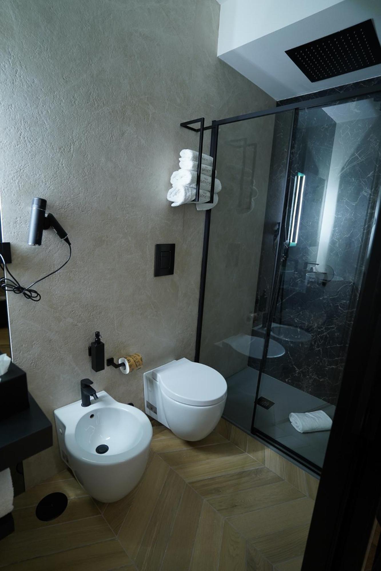 Barneys B&B 세르콜라 외부 사진