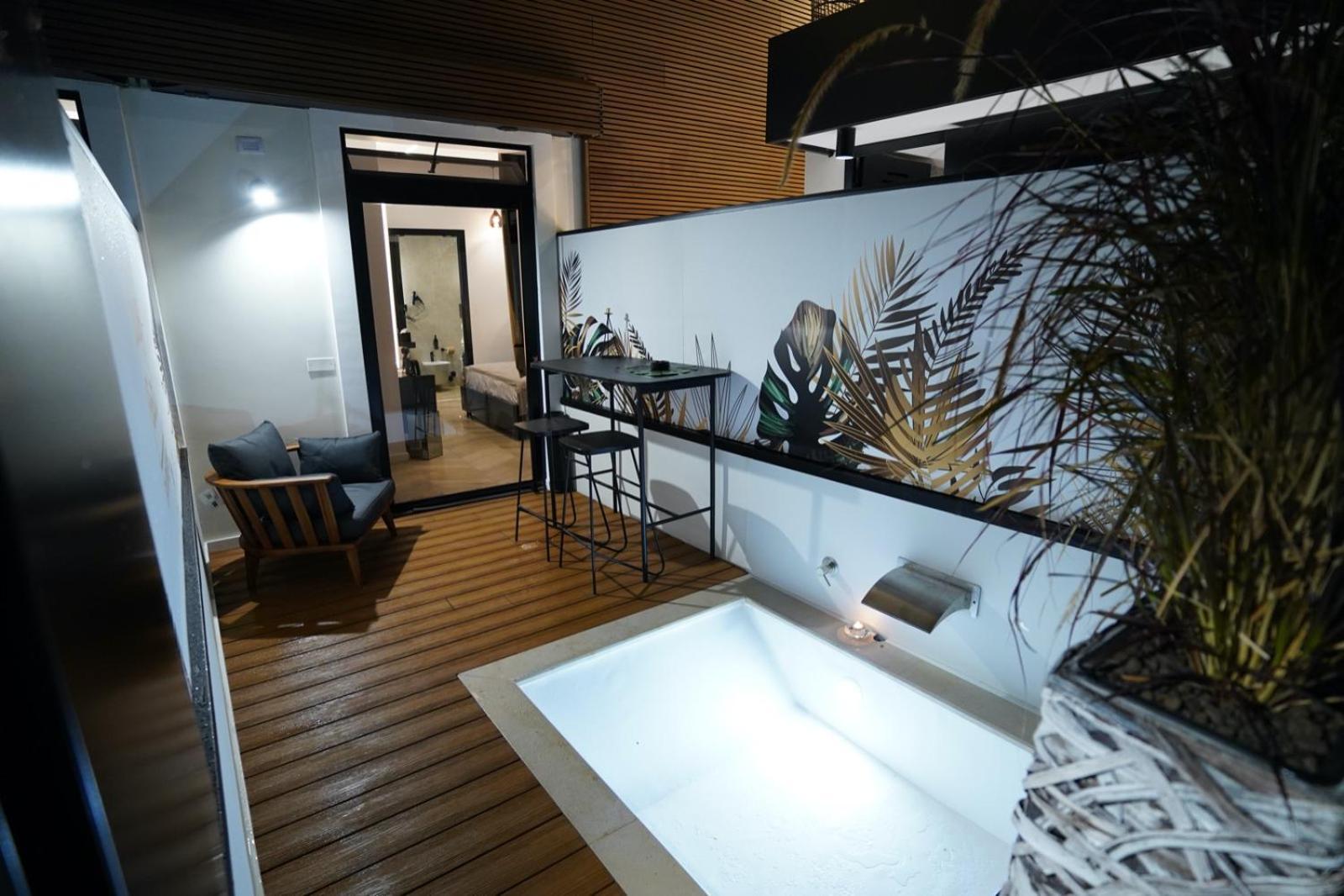 Barneys B&B 세르콜라 외부 사진